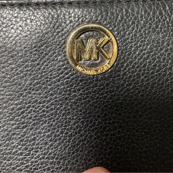Michael Kors Black Leather Wristlet Wallet | Zip Around - Picture 4 of 7